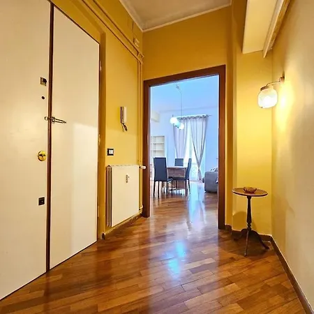 Fiumara/scassi A 10 Minuti Dal Porto Di Apartment
